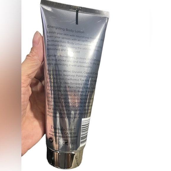 Dermalactives Energizing Body Lotion 200 ML 6.76 Fl Oz Sealed Rejuvenates Skin - Picture 6 of 14